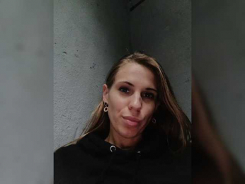 ---kisa25_ webcam model stream image