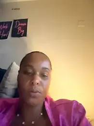 Realwetpussy webcam model stream image