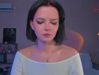 dindin_ webcam model stream image