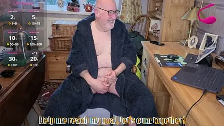 Adamdaddybear webcam model stream image