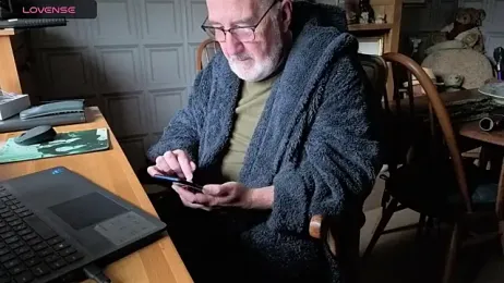 Adamdaddybear webcam model stream image