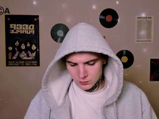 drew-soft webcam model stream image