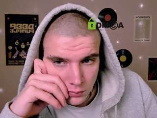 drew-soft webcam model stream image