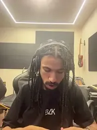 FavelaDaddyCum webcam model stream image