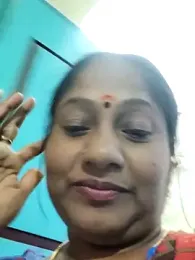 yamini1431 webcam stripchat model stream image