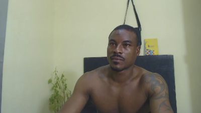 tonnyhuge webcam model stream image