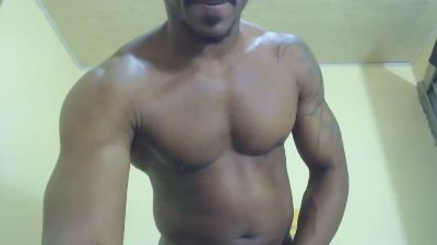 tonnyhuge webcam model stream image