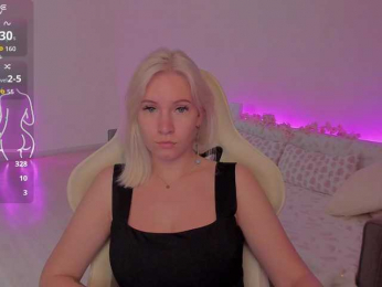Mira- webcam bongacams model stream image