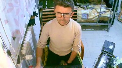 lokoum393 webcam model stream image