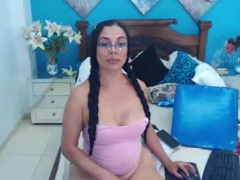 _yoselin_ webcam model stream image