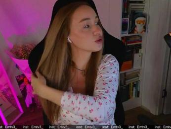 Emili1- webcam bongacams model stream image