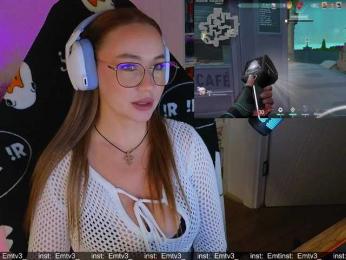 Emili1- webcam model stream image