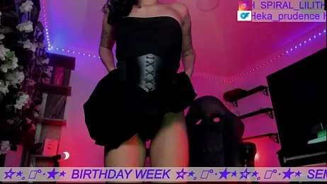 Heka_Prudence webcam model stream image