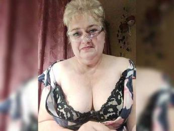 EugeniaLady webcam model stream image