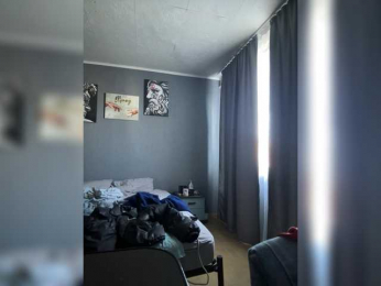 Adelins webcam model stream image