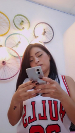 Karotorrezz webcam model stream image