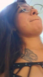 Karotorrezz webcam model stream image