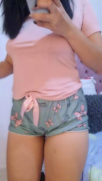 Karotorrezz webcam model stream image