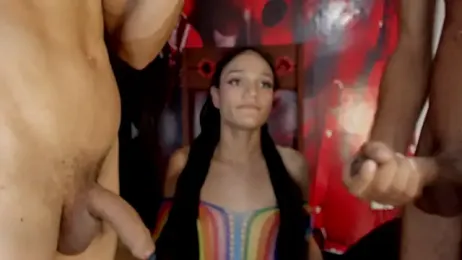 Latins_Polyamory webcam model stream image