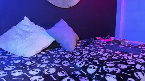gasaiusagi_golden webcam model stream image