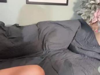 ye11ow_d3v1l webcam model stream image