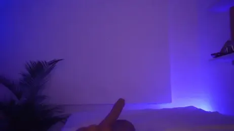 leslie_k webcam model stream image