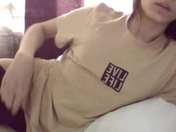 sandrafyp webcam model stream image