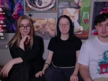 _adrenalinee_ webcam model stream image