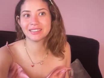 greeicywells webcam chaturbate model stream image