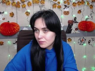 Izzie Paige webcam model stream image