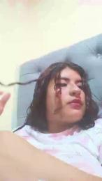 Angelyoven_ webcam model stream image