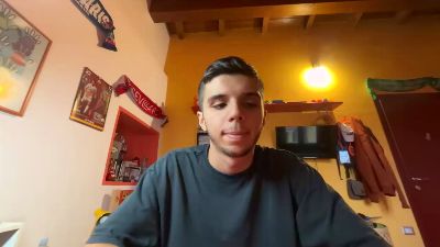 TomksHawks webcam model stream image