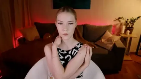 litl_Mia webcam model stream image