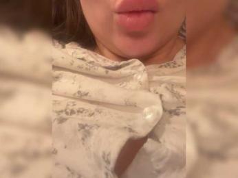 irisik webcam model stream image