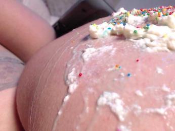 Lunaamonroe webcam model stream image