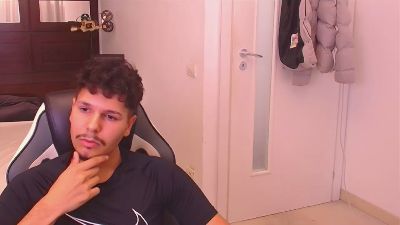 ClayMaddox webcam model stream image