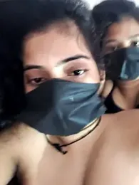 Hot-komall webcam model stream image