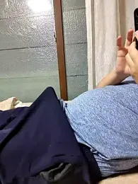 starvingo2002 webcam model stream image