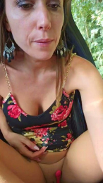 Lib_ertine3232 webcam model stream image
