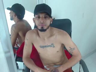 Thomas Cuper webcam model stream image