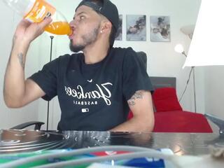 Thomas Cuper webcam model stream image