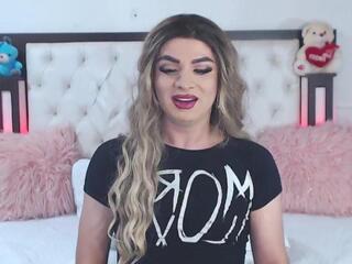 Doane N webcam model stream image