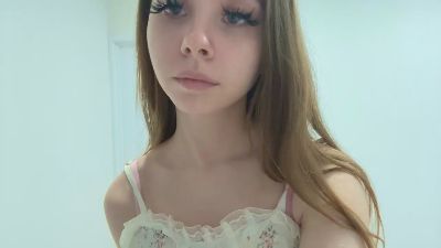 Lil_PUSS_XOO webcam model stream image