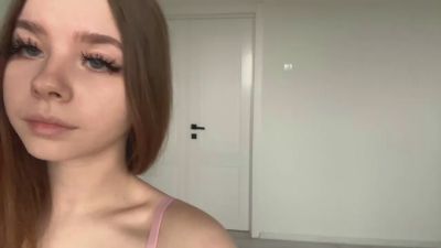 Lil_PUSS_XOO webcam model stream image