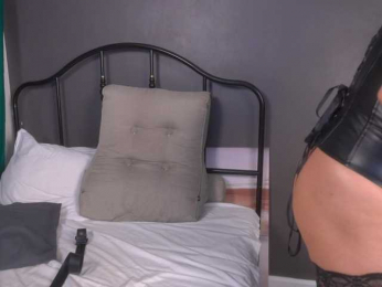 IsadoraDunkan webcam model stream image