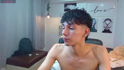 AmethystShadow webcam model stream image