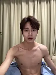 SM_004 webcam stripchat model stream image