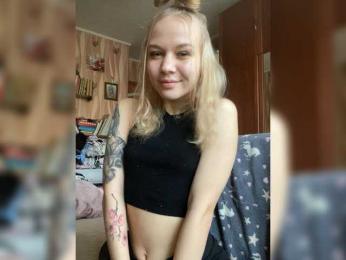 Lollyybaby webcam model stream image