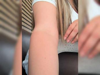MonaPlus webcam model stream image