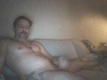 Youngstud37 webcam model stream image